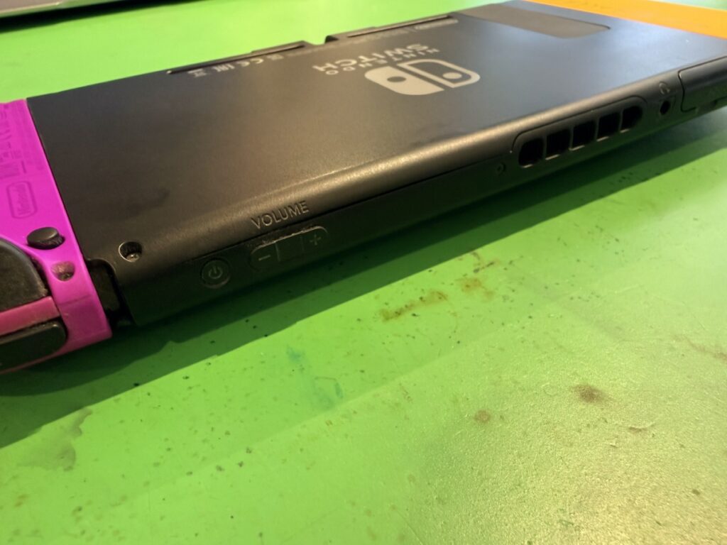 Switch バッテリー交換 関内
